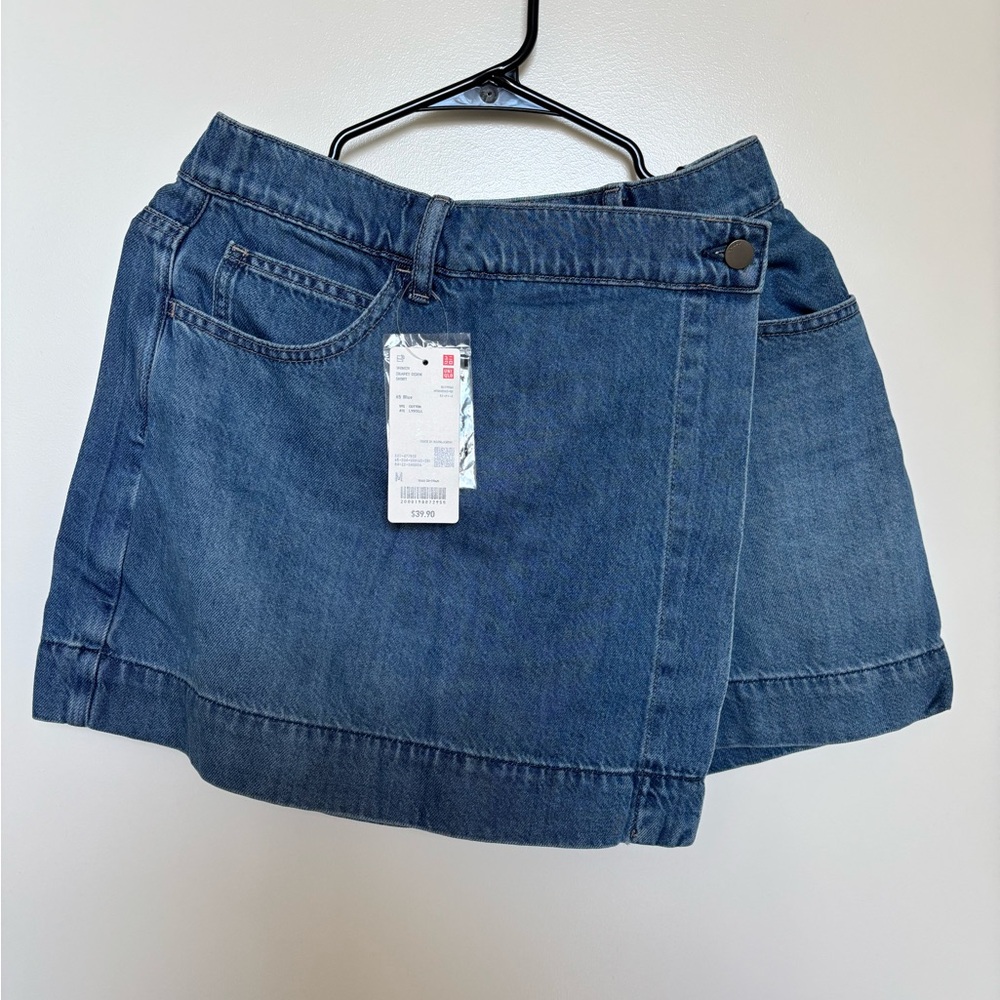 NWT Uniqlo Denim Wrap Skort - size medium